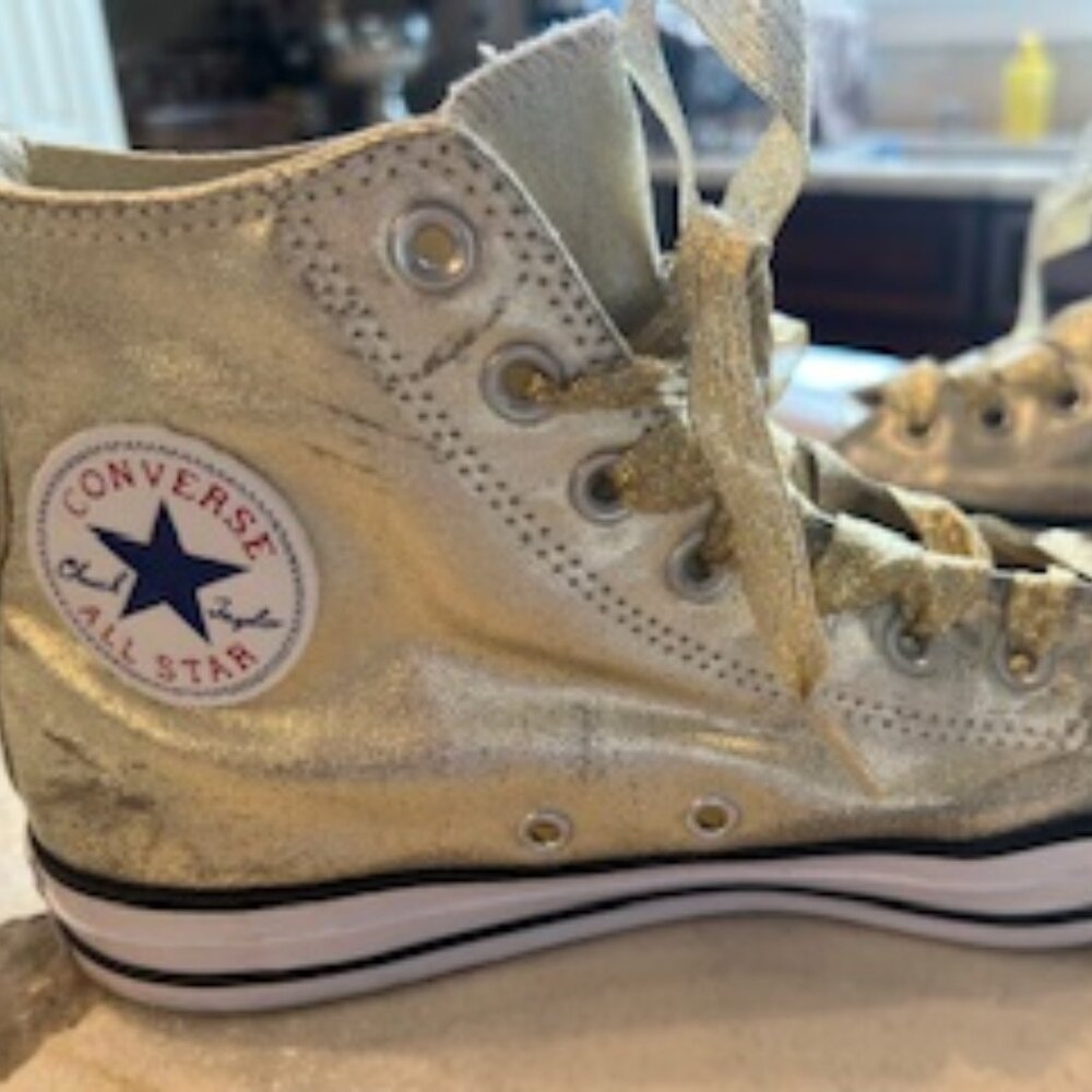 Converse Chuck Taylor Gold Metallic High Tops – Women’s Size 10 | Shiny & Bold - Picture 3 of 9